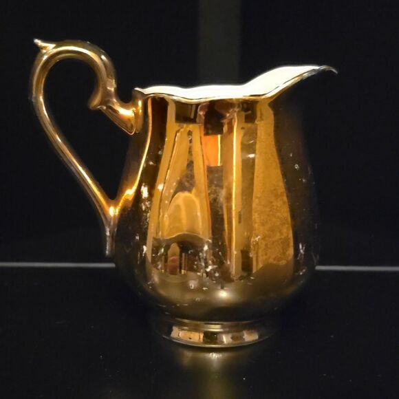 HALL CHINA GOLDEN GLOW Vintage Cream Pitcher, Warranted 22k Gold! Preloved! - Picture 6 of 6